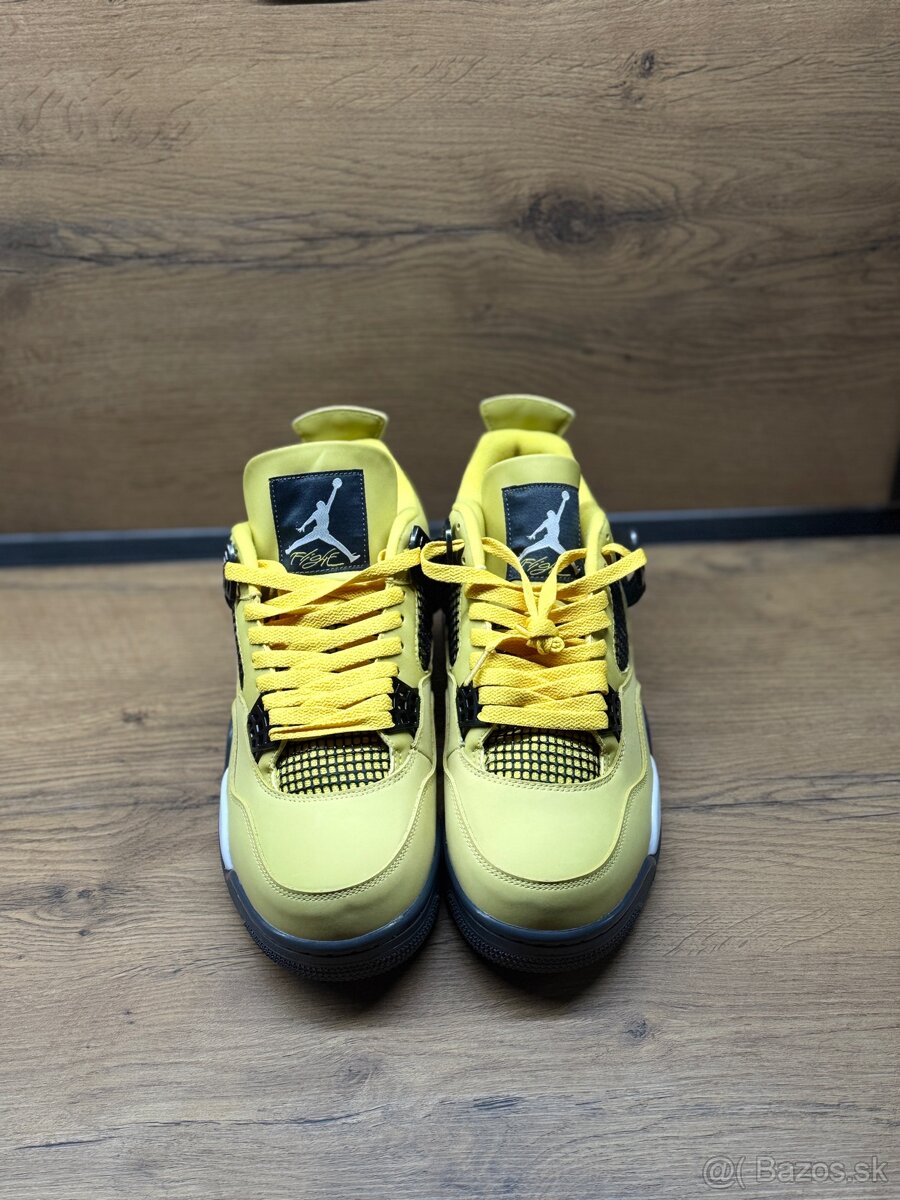 Nike Air Jordan 4 Retro Lightning. - 2