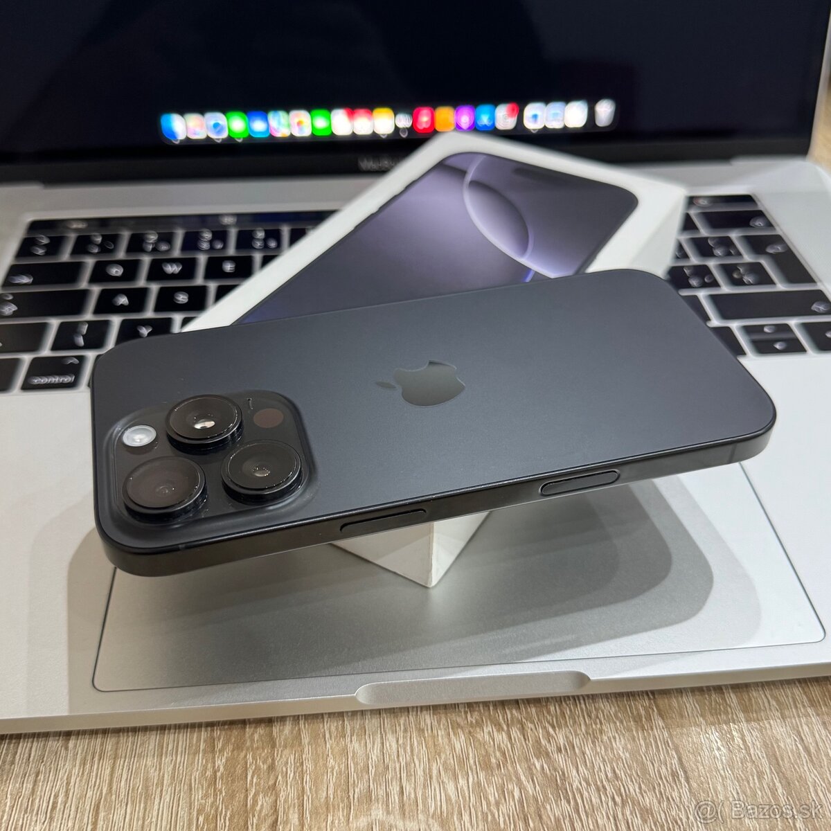 iPhone 16 Pro 256GB - 2