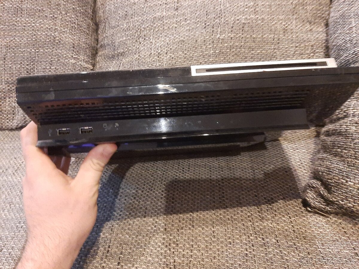 predám PS3 fat - 2