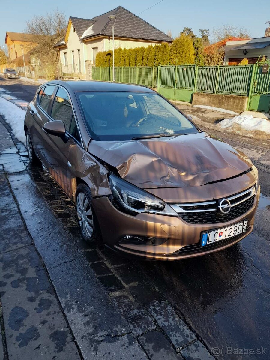 Opel Astra k 1.4 turbo - 2