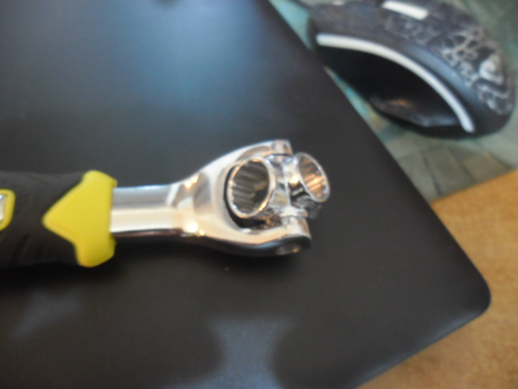 špeciálný 8 v jednom klúč - 2