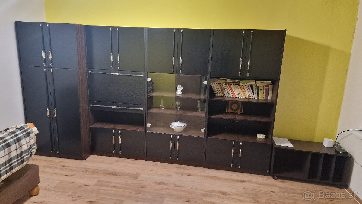 Predám zachovalú obývaciu stenu - 2