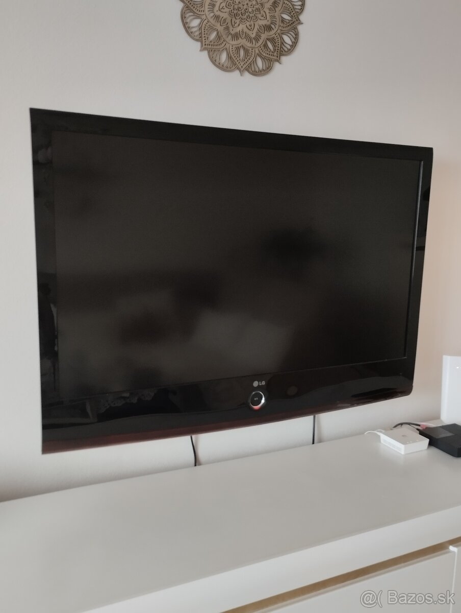 Darujem TV LG led - 2