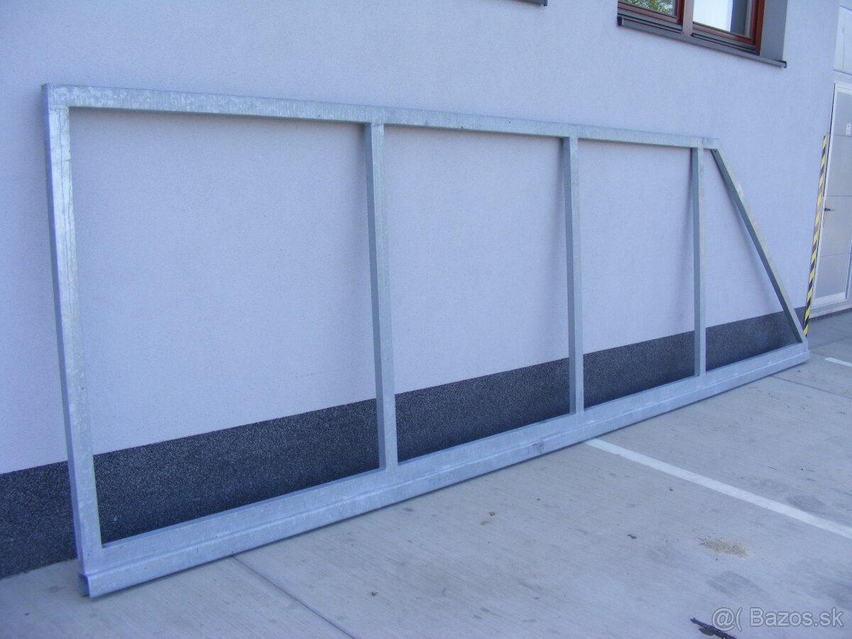 Posuvná brána 400x130cm - 2