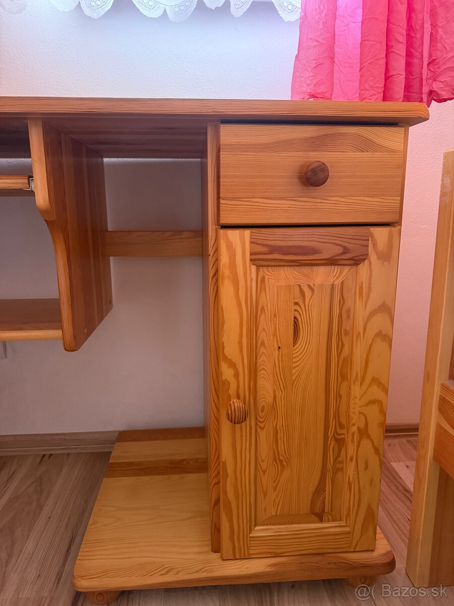 Predám PC stôl - 2