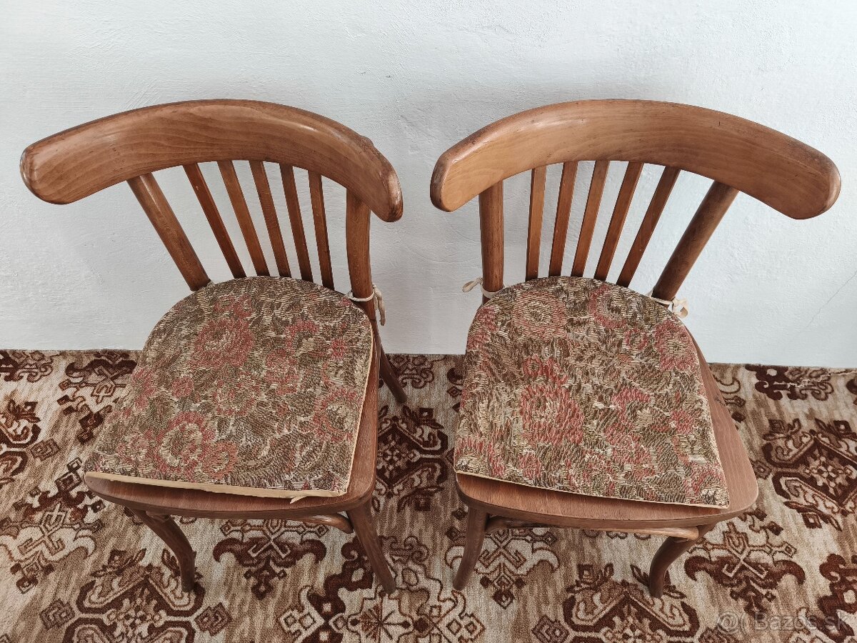 staré stoličky - 2