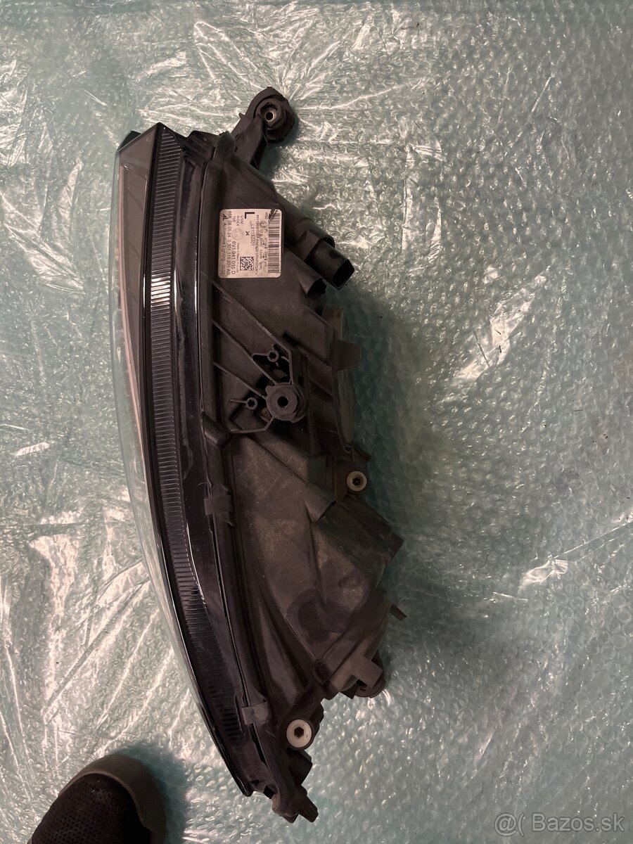 Predné svetlo LP Š Fabia 3 - 2