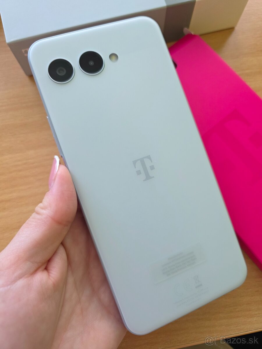 T phone 3 - 2