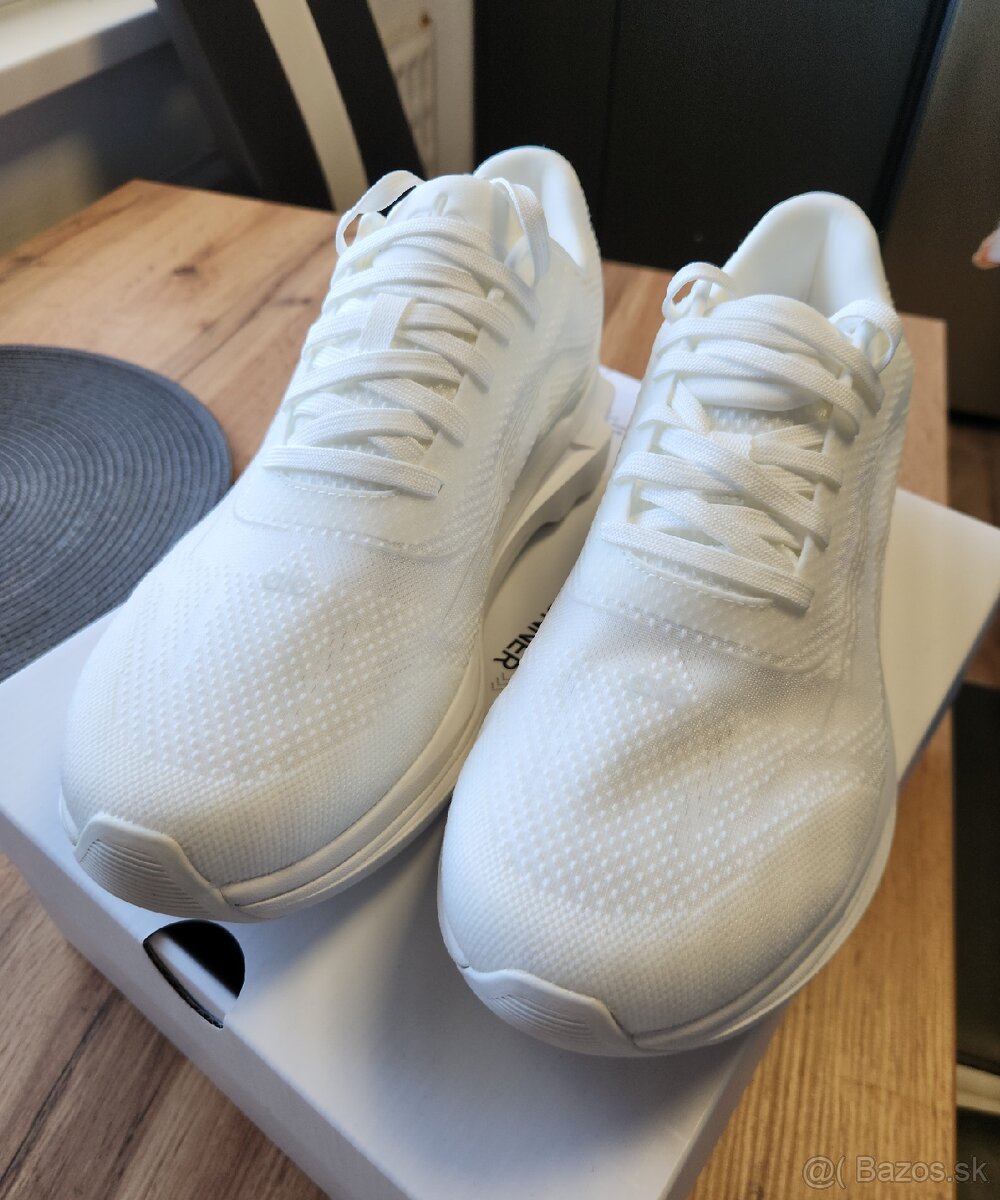 ALO yoga runner tenisky - 2