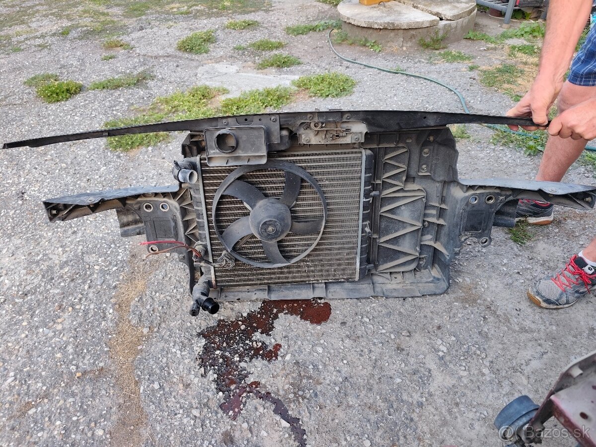 Škoda fabia 1 predna vystuha - 2