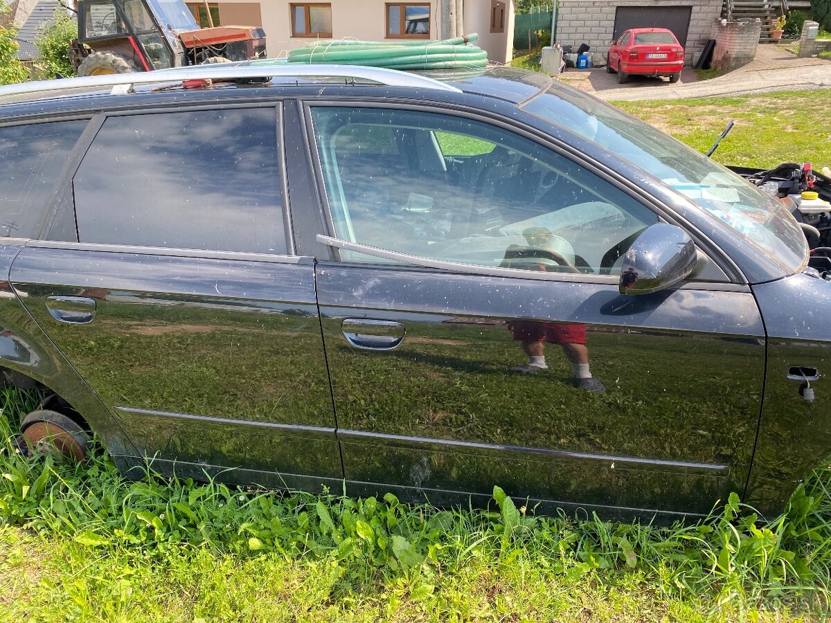 Audi a4b7 - 2