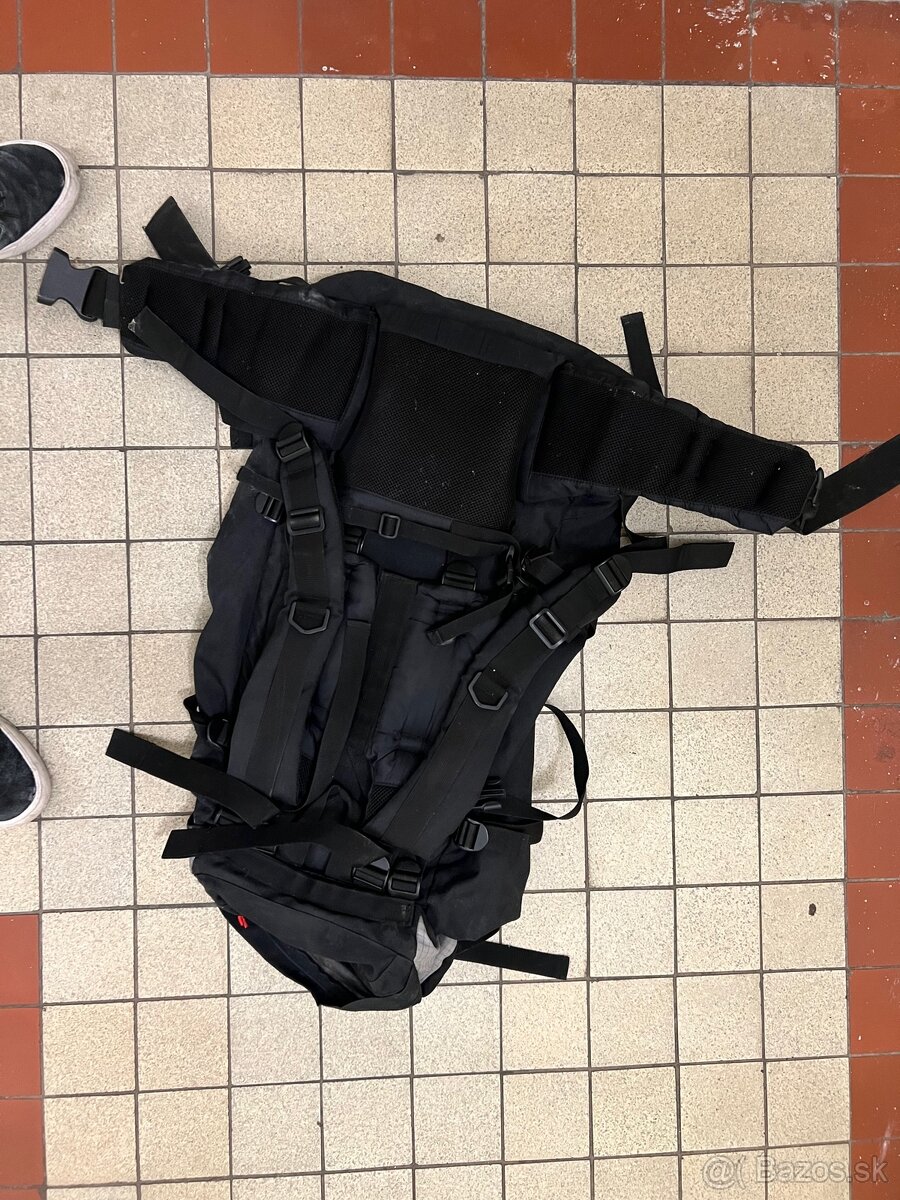 Turistický batoh 65l - 2