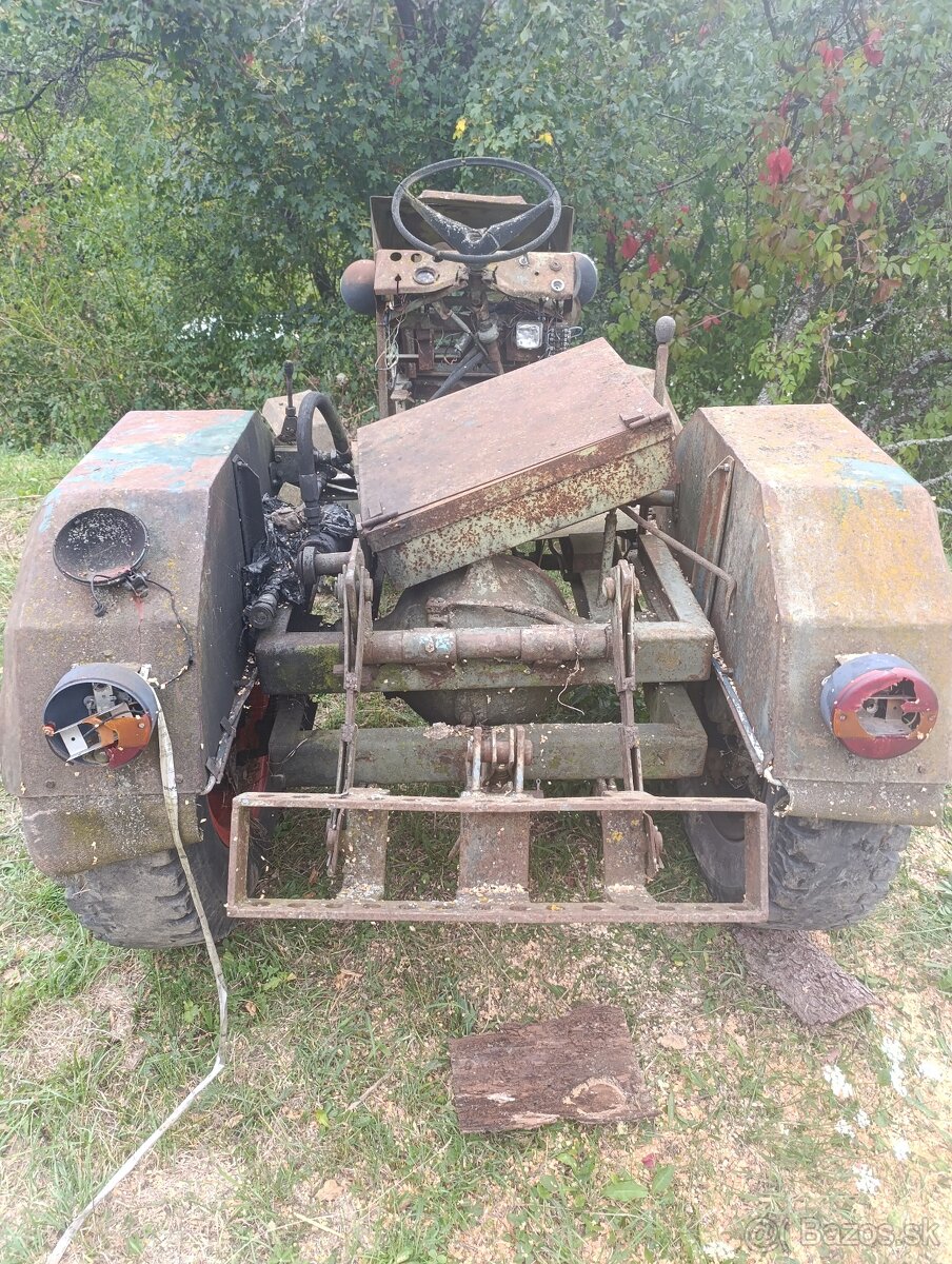 Predám malotraktor - 2