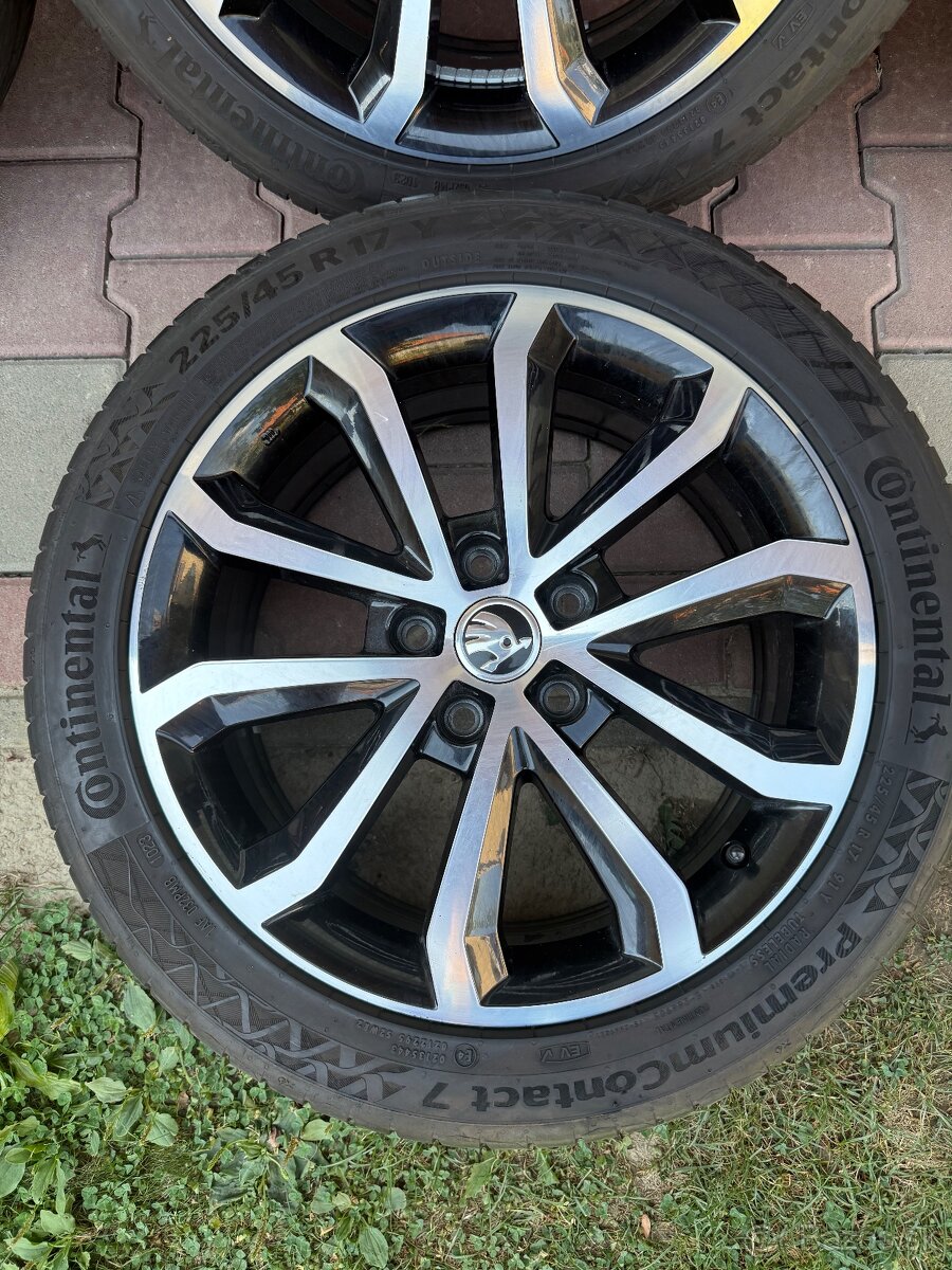 Škoda r 17 - 2