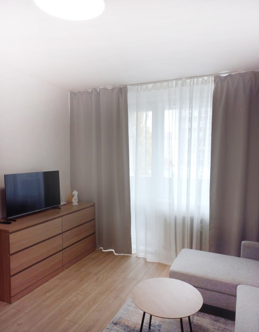 Ponúkame na prenájom 1-izbový byt s loggiou na Palárikovej u - 2