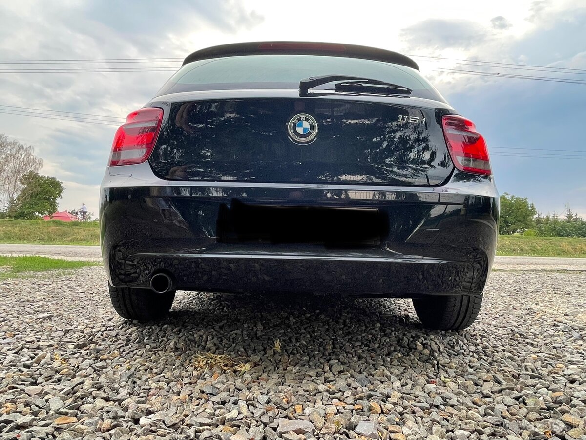 BMW 116i Manual 2012 - 2