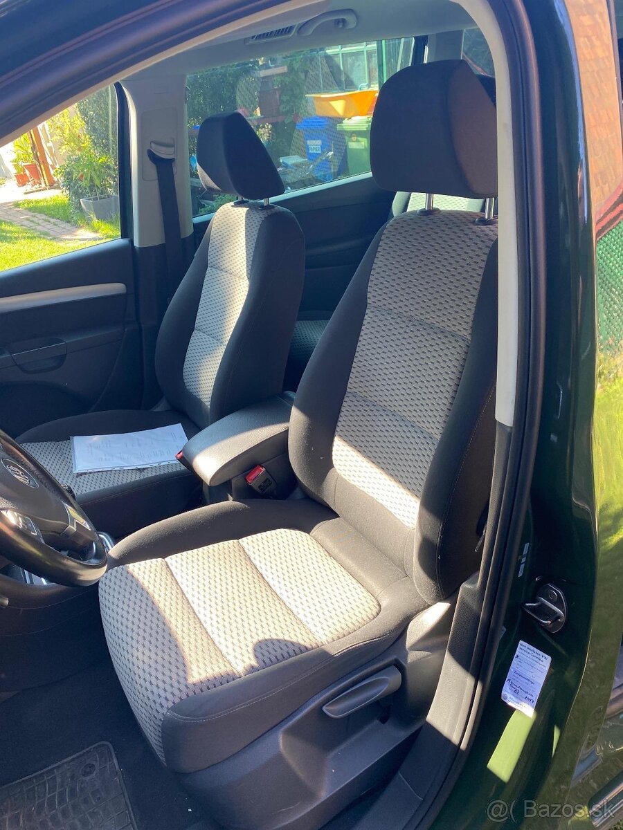 VW Sharan 2,0 tdi - 2