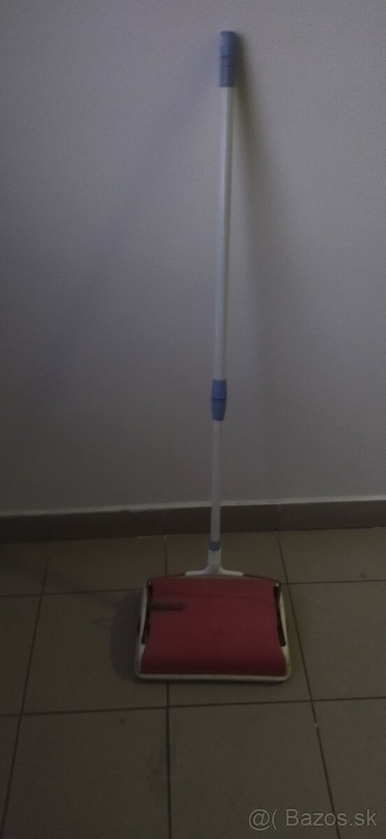 Predám mechanickú metlu - 2
