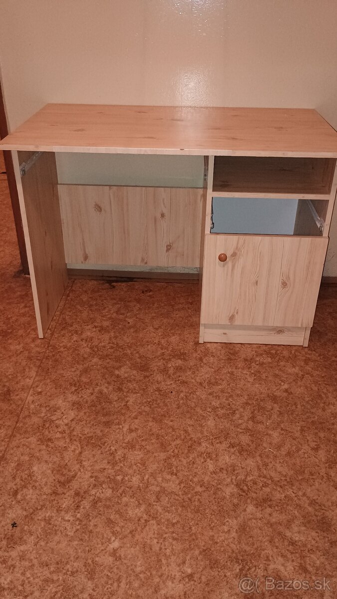 Pracovný stôl aj do detskej izby - 2