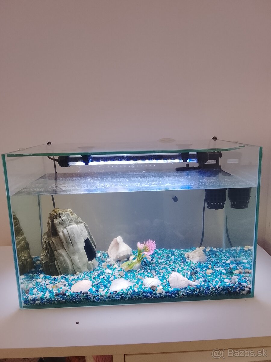 Predám akvárium - 2