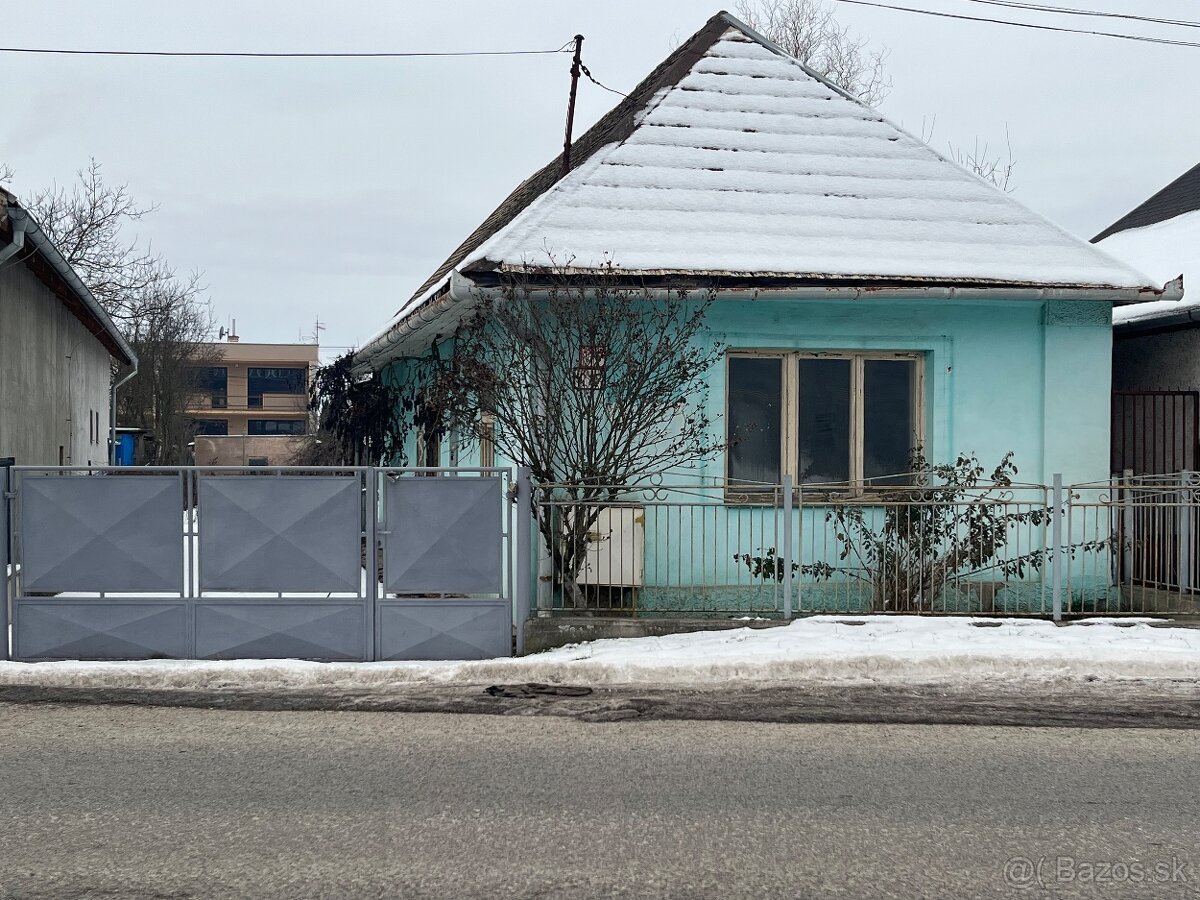 Napredaj dom s garážou v Tornali - 2