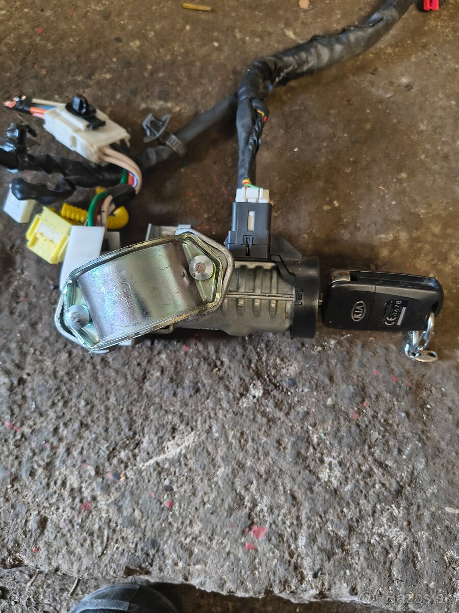 Zámok volantu Kia venga - 2
