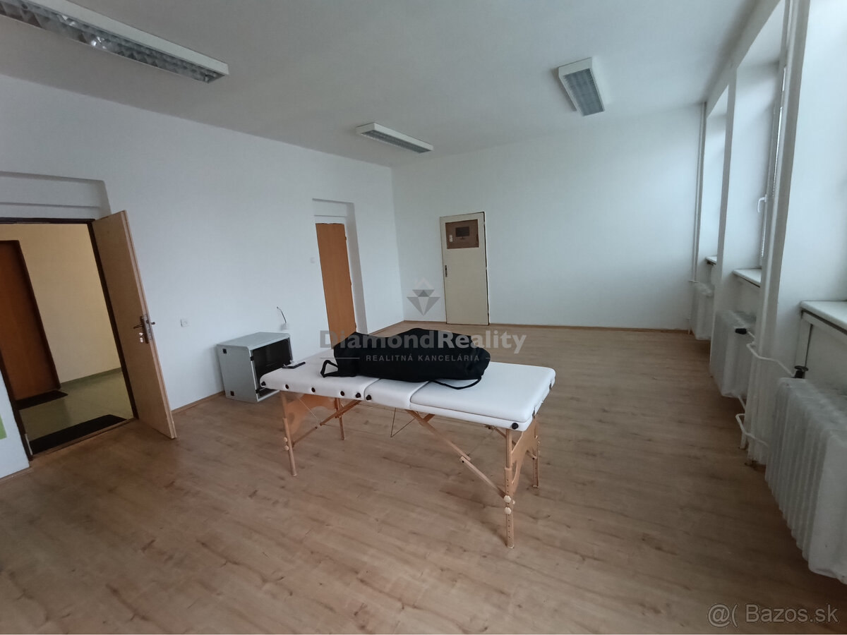 Na prenájom kancelária Nitra - Chrenová - 2