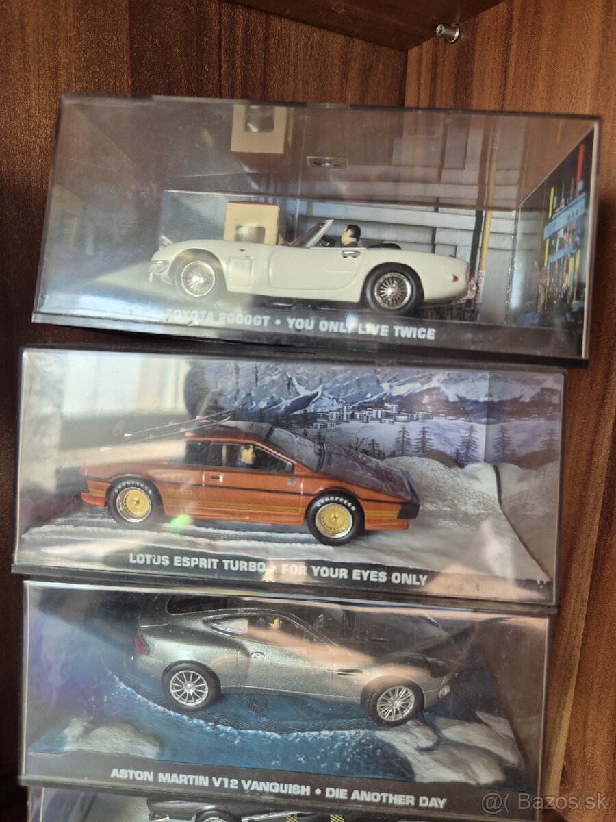 Zbierka modelov aut James Bond - 2