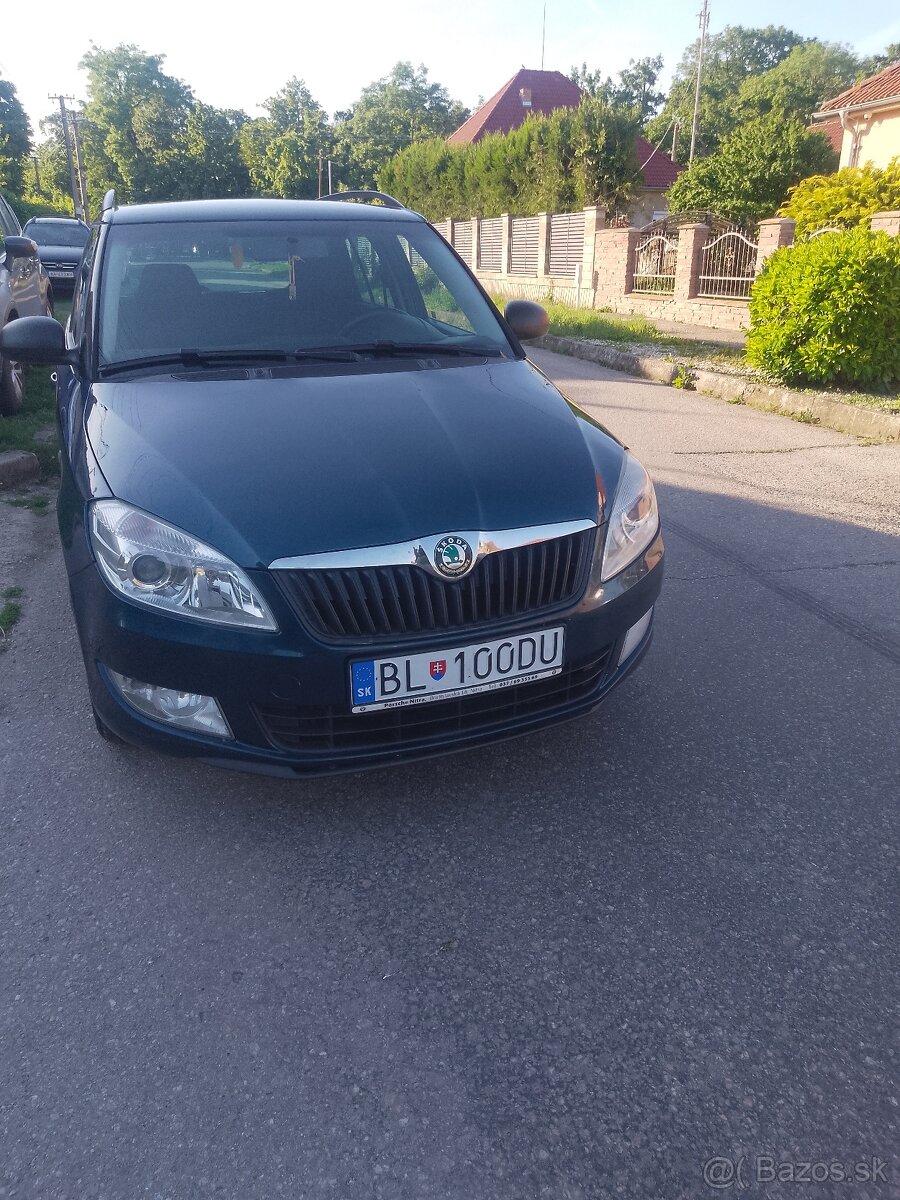 SKODA FABIA COMBI 1,2HTP,51KW,R.V.2012 - 2