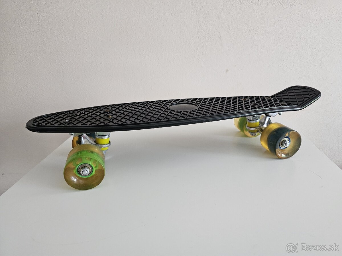 Predám svietiaci skateboard - 2