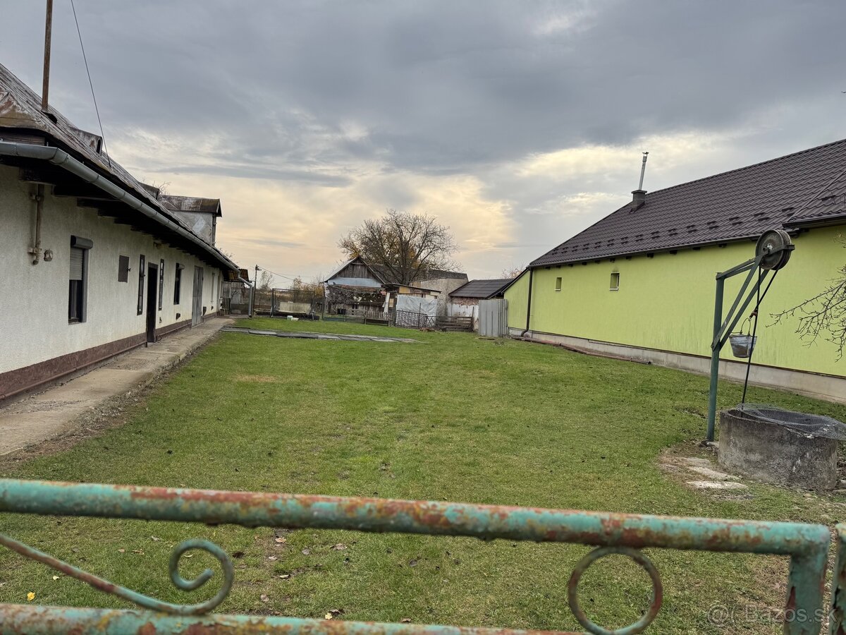 Predám starší dom s pozemkom - 2