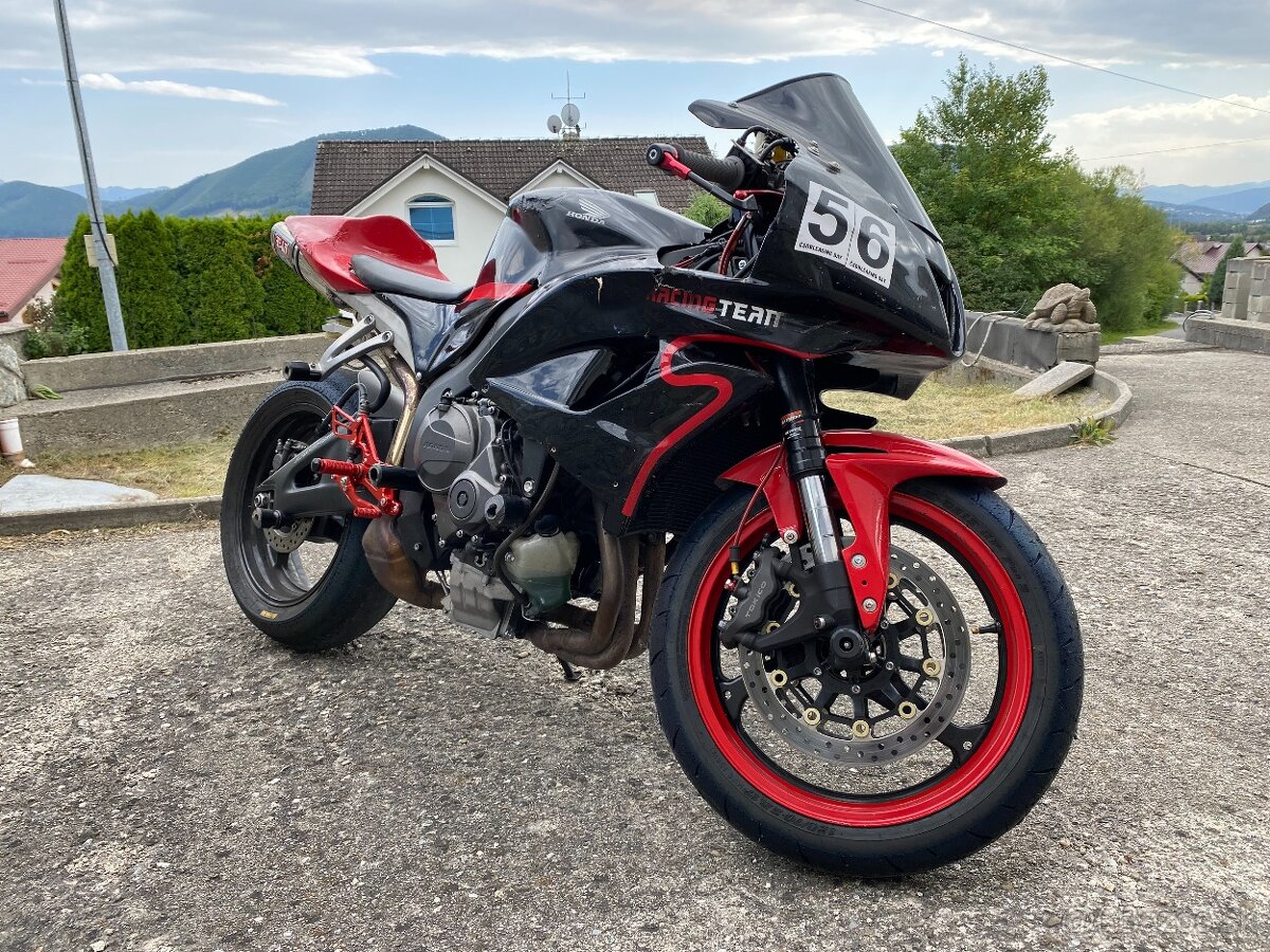 Okruhovka HONDA CBR 600 RR 2008 - 2