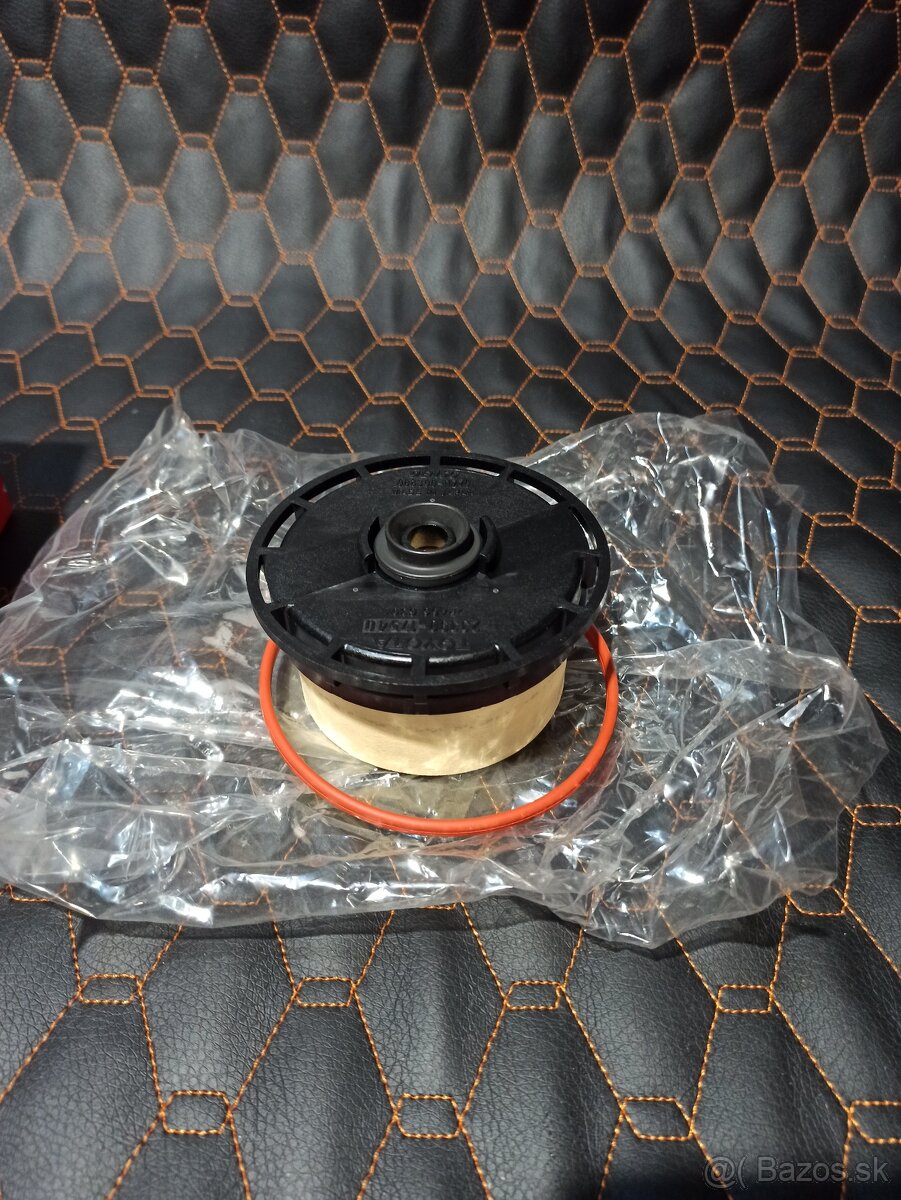 Palivový filter OEM Toyota Land Cruiser Diesel - 2