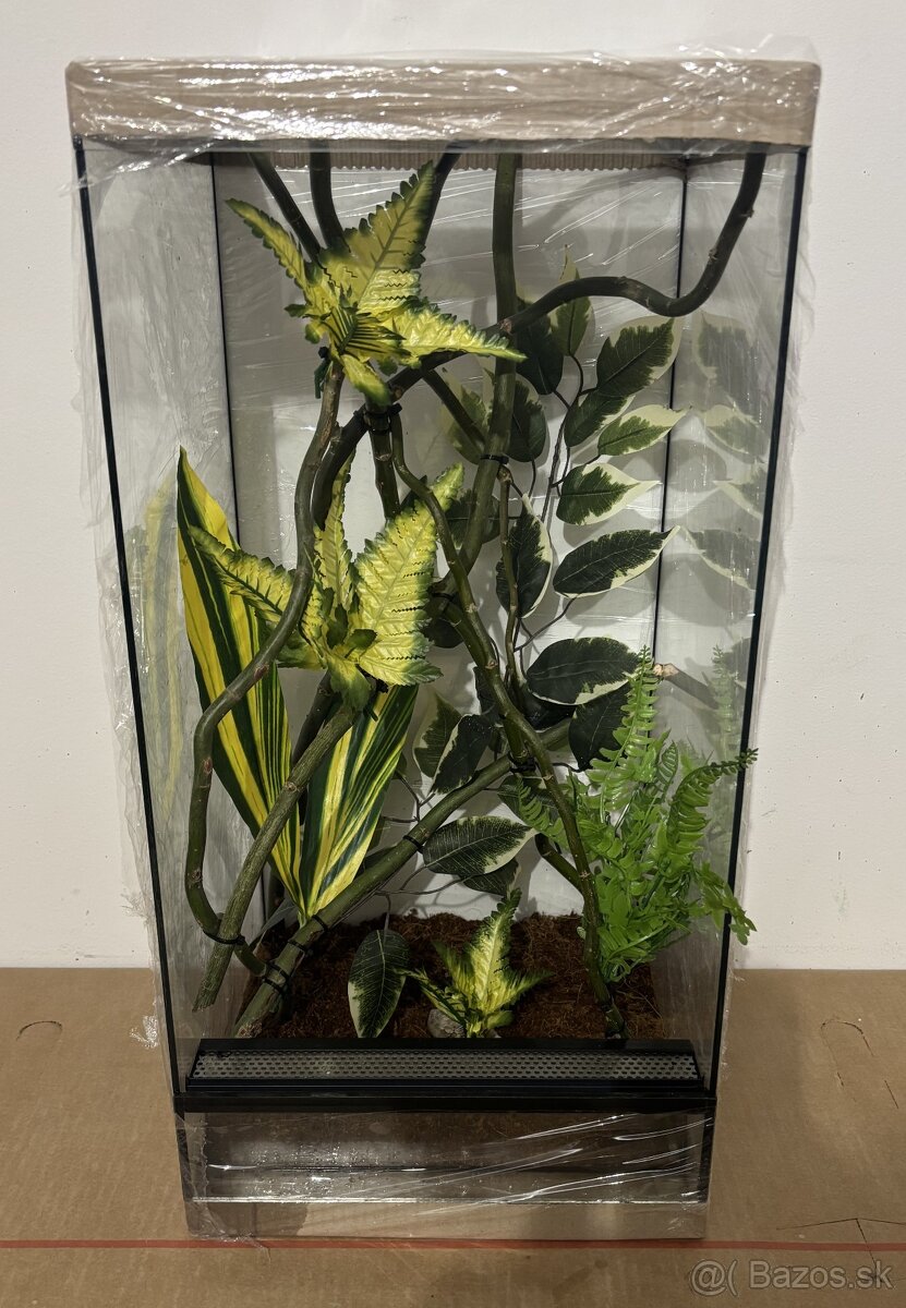 Zariadené terárium 30x30x50 a 30x30x60 - 2