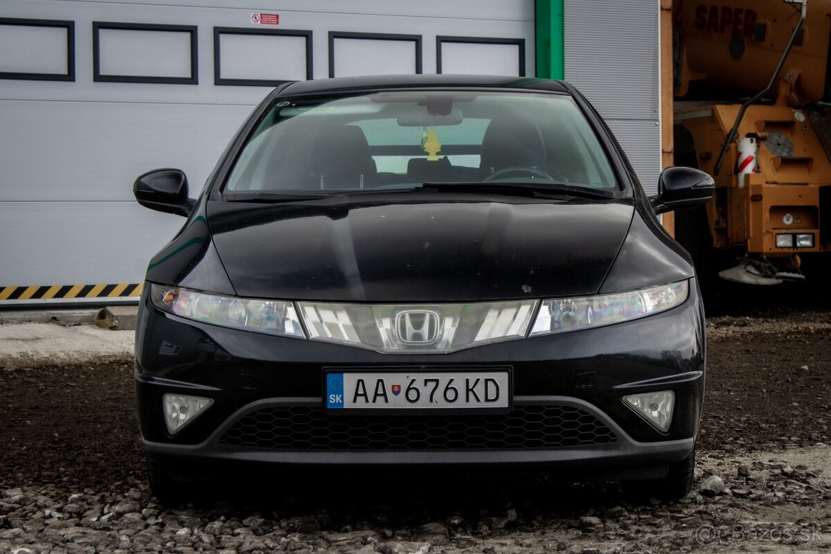 Honda Civic 8g 1.4 61kw MT/6 2006 - 2