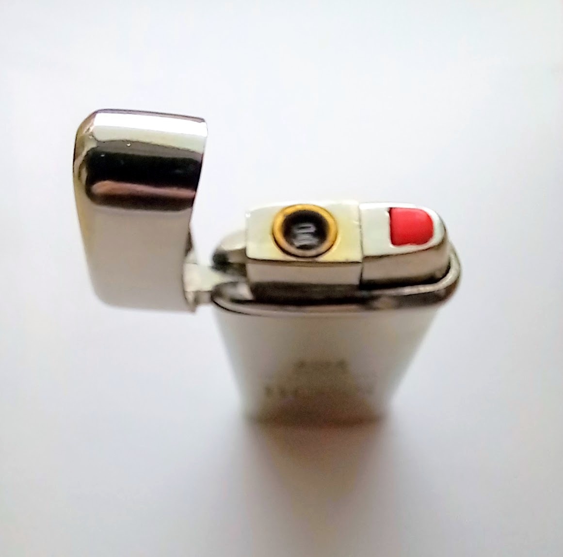 Luxusný piezozapalovač BOSS - 2