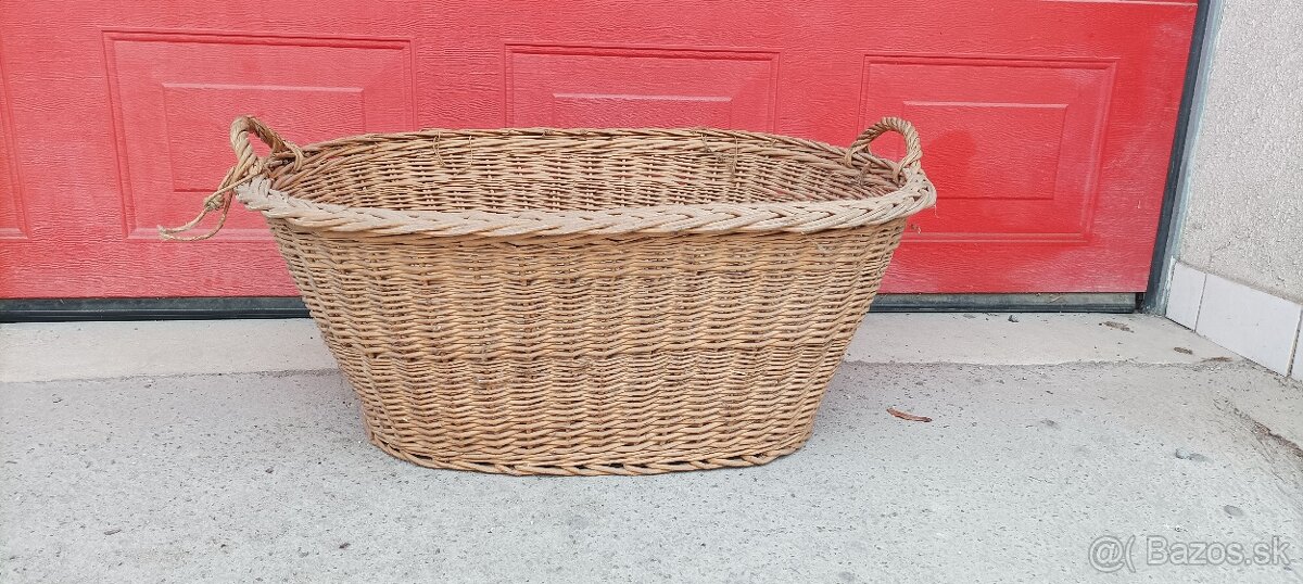Starý prútený kôš - 2