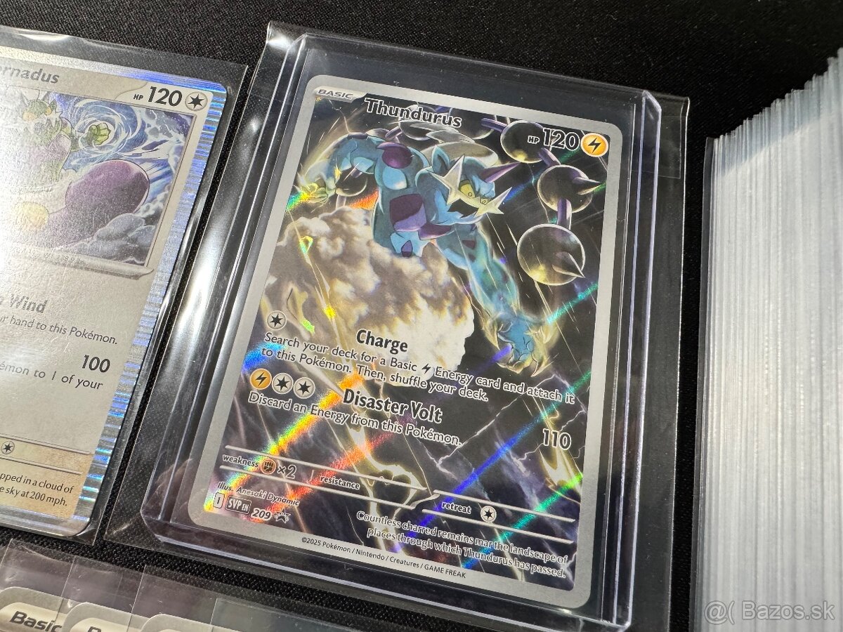 Pokemón PREM. balík 1: 100ks kariet v obaloch s IR + darčeky - 2