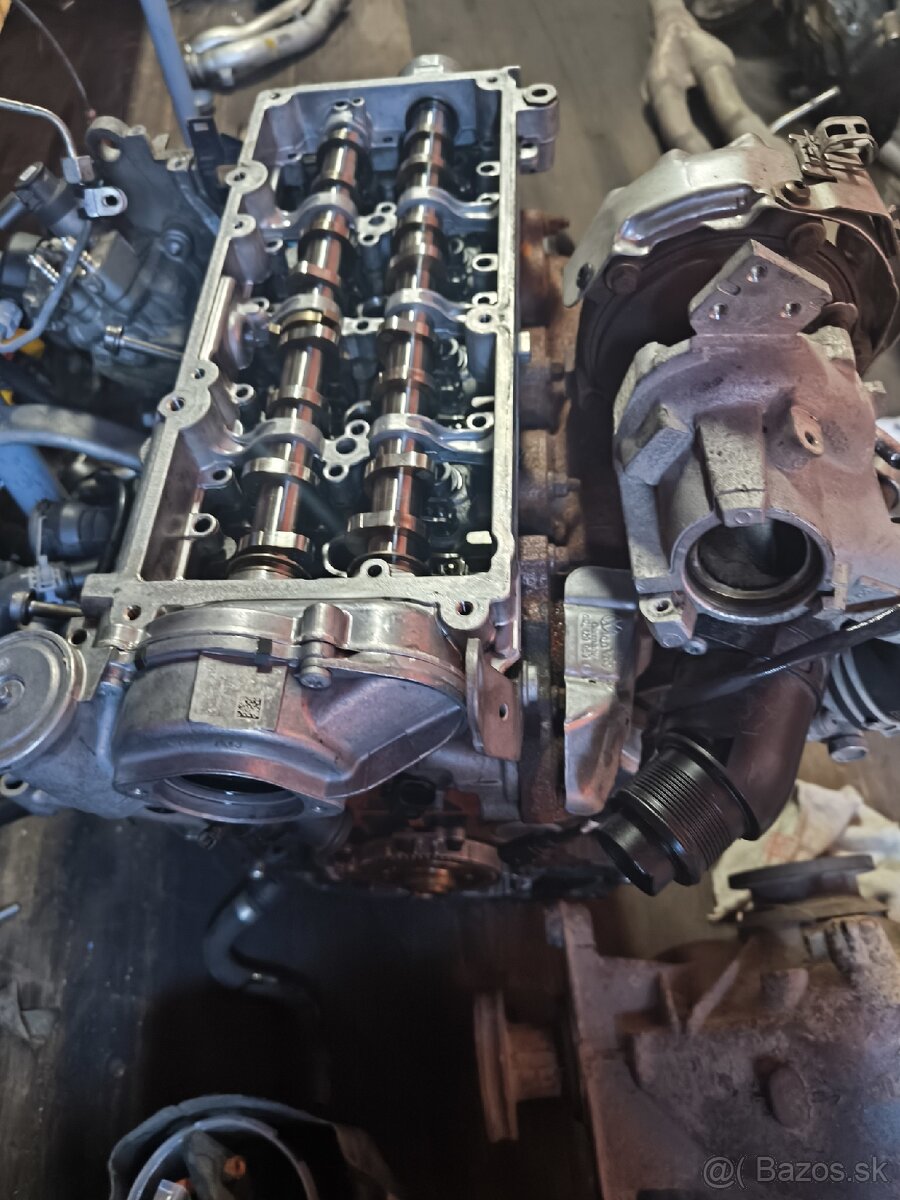 Vačky Superb 04L103 308F - 2