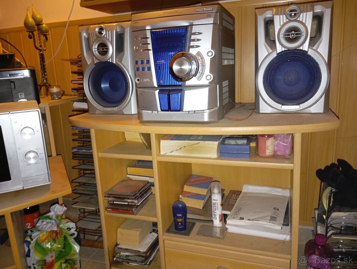 Komoda a hifi veža - 2