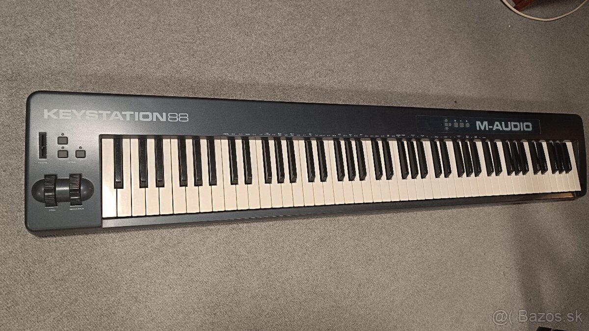 M-Audio 88 - 2