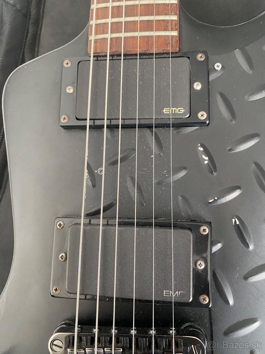 Epiphone Explorer Goth - 2