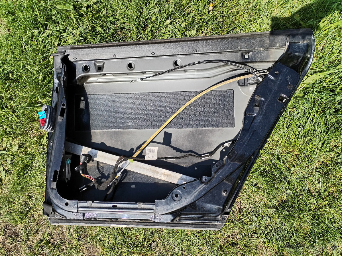 Dvere pravé zadné Audi Allroad C5 4B 1999-2005 - 2