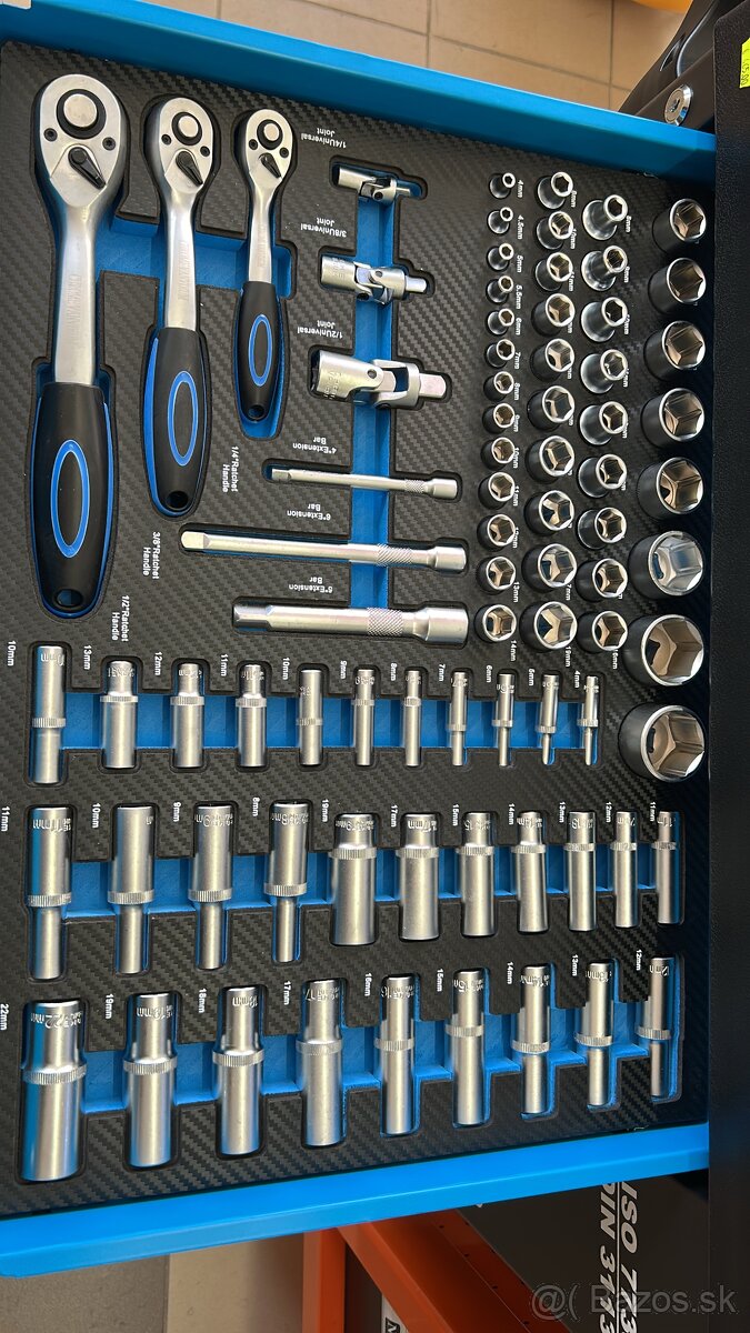 Dielensky vozík s náradím 258ks - 2