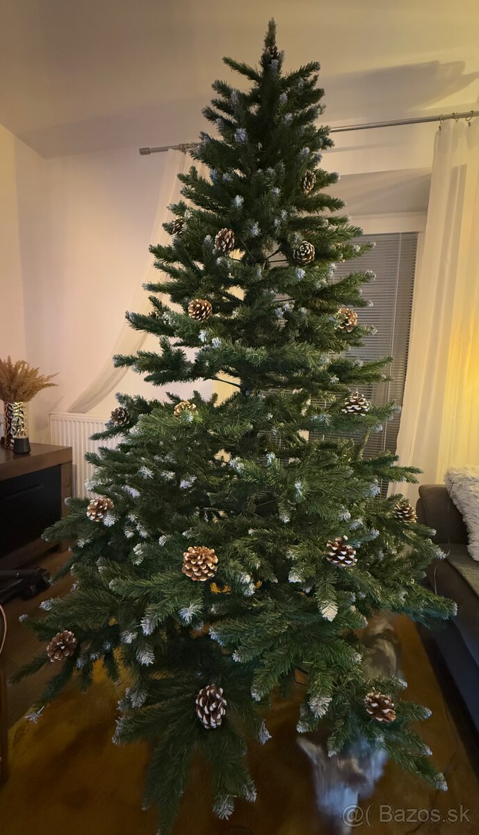 Vianočný umelý stromček - 2