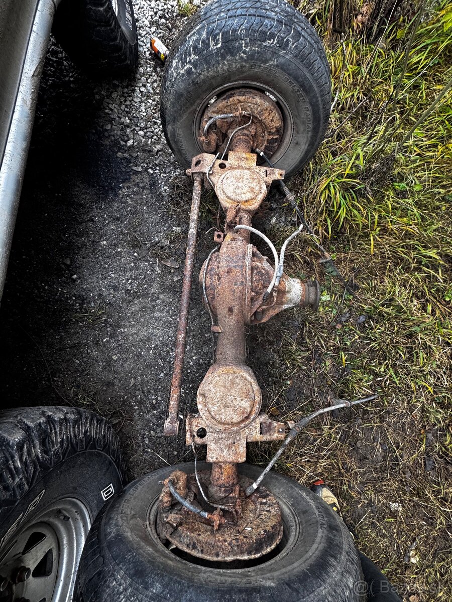 Pajero 2 zadna naprava - 2