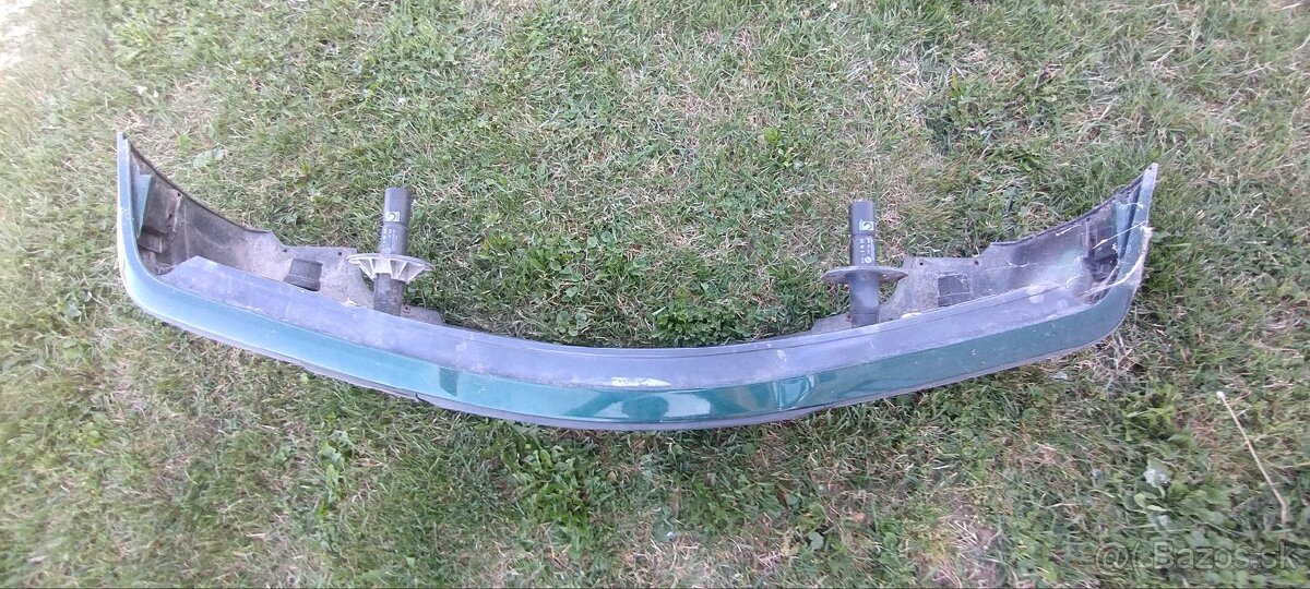 e36 predny naraznik - 2