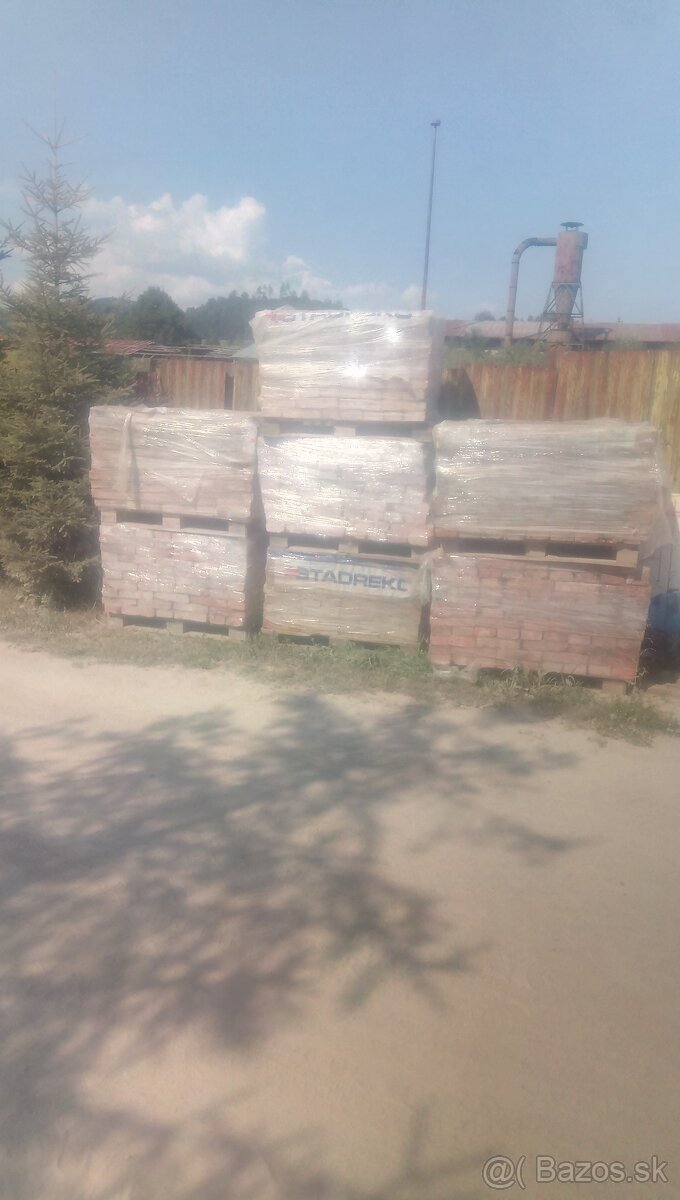 Predám staré tehlicky - 2