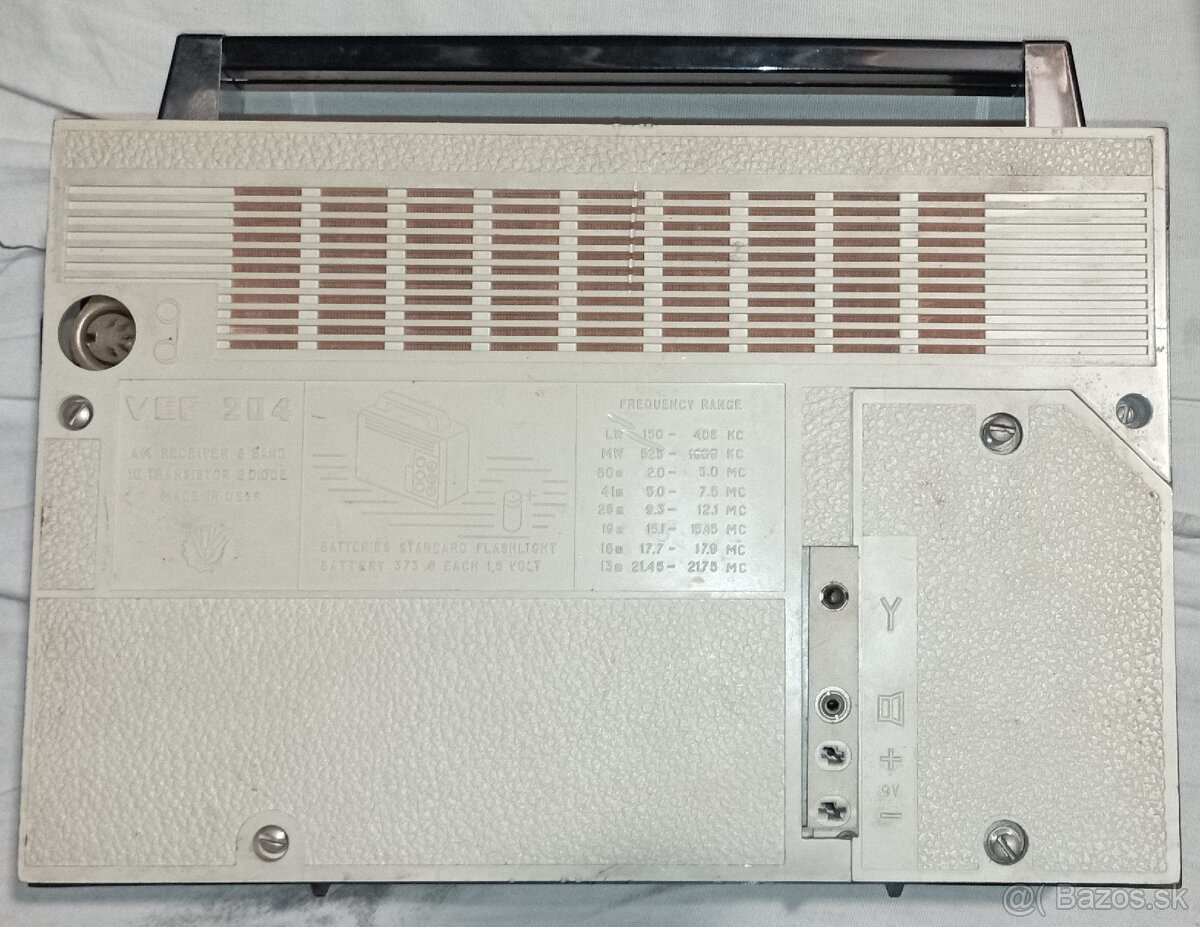 VEF 204 .... retro vintage prijímač ... - 2