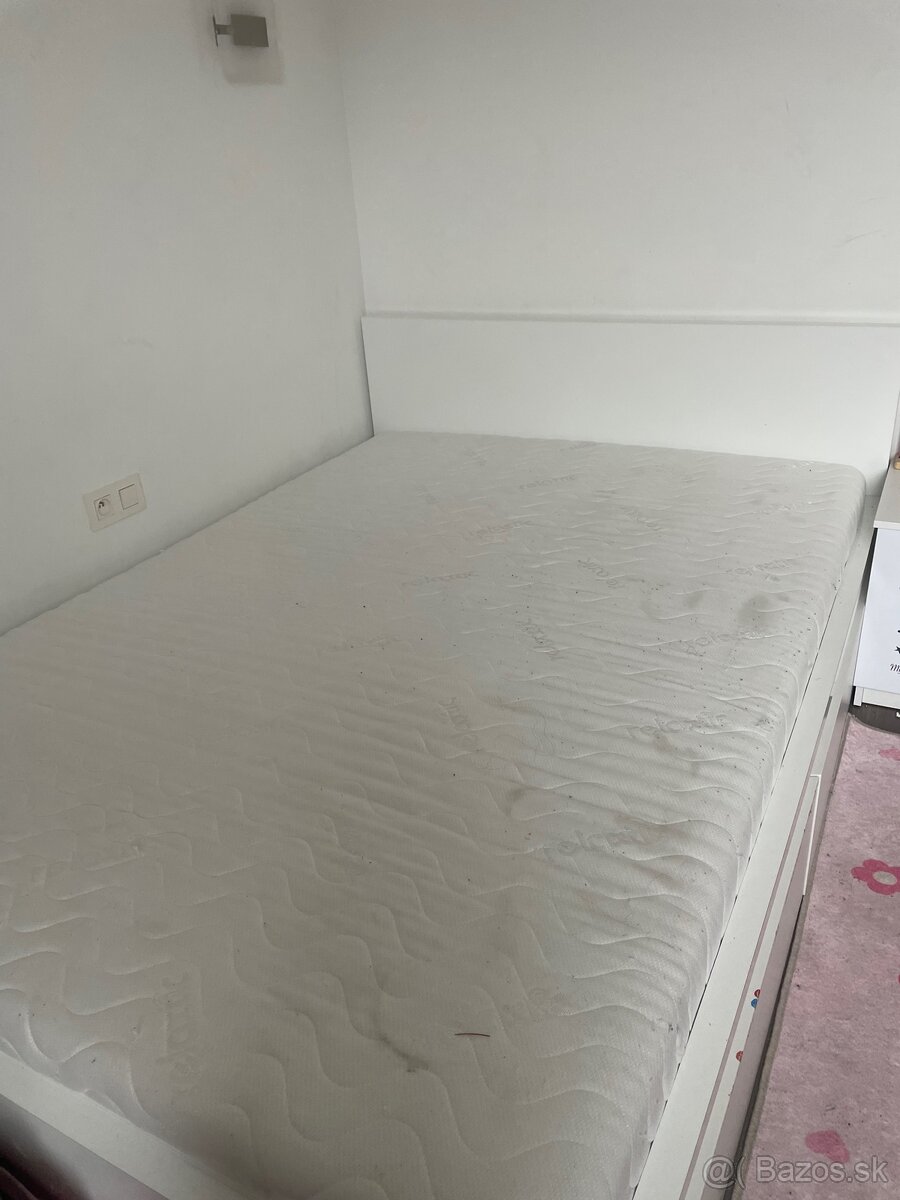 Manželská posteľ s madracom - 2